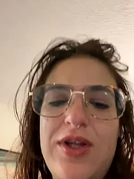 Snapshot of SafeinouterSpace chatting on 13, 10, 2025 SafeinouterSpace online show from 13, 10, 2025