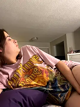 Snapshot of SafeinouterSpace chatting on 8, 11, 2025 SafeinouterSpace online show from 8, 11, 2025