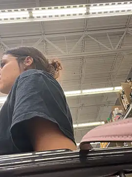 Snapshot of SafeinouterSpace chatting on 14, 11, 2025 SafeinouterSpace online show from 14, 11, 2025