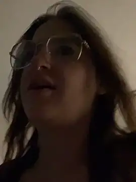 Snapshot of SafeinouterSpace chatting on 16, 11, 2025 SafeinouterSpace online show from 16, 11, 2025