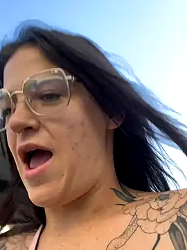 Snapshot of SafeinouterSpace chatting on 30, 11, 2025 SafeinouterSpace online show from 30, 11, 2025