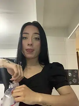 Ady 18 online show from 4, 1, 2025