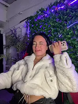 Ady 18 online show from 4, 2, 2025