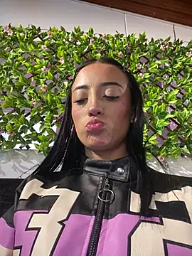 Ady 18 online show from 25, 2, 2025