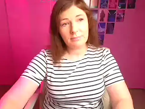 Lissmilf online show from 5, 11, 2025