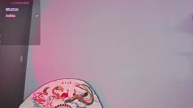 Snapshot of catipetite chatting on 11, 12, 2024 catipetite online show from 11, 12, 2024