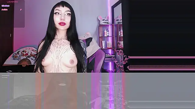 Snapshot of catipetite chatting on 13, 2, 2025 catipetite online show from 13, 2, 2025