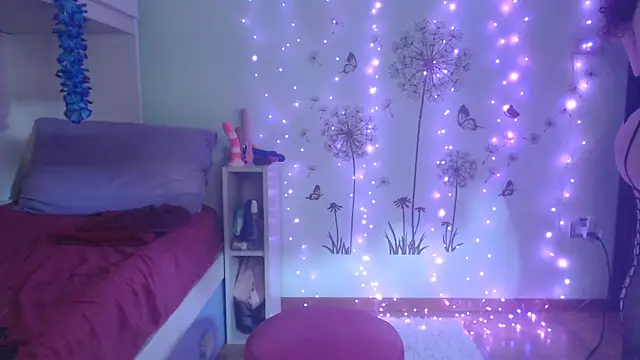 Snapshot of peachgirlmartyna chatting on 4, 1, 2025 peachgirlmartyna online show from 4, 1, 2025