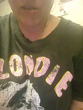 Off the Lesh online show from 22, 11, 2025