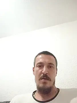 mayk18cm online show from 8, 10, 2025