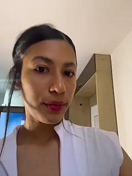 Valentinabaker online show from 23, 4, 2026