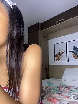 Valentinabaker online show from 26, 4, 2026