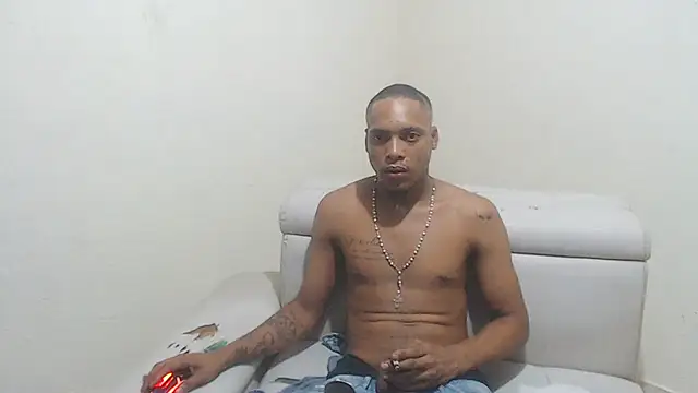 Snapshot of spicycouplex chatting on 14, 1, 2025 spicycouplex online show from 14, 1, 2025