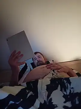 machobear87 online show from 11, 3, 2026