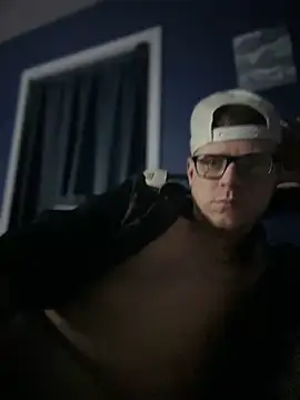 Snapshot of traejddd chatting on 4, 3, 2026 traejddd online show from 4, 3, 2026