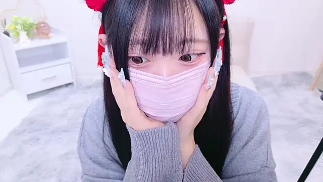 Snapshot of Suzu_ch_xx chatting on 31, 12, 2024 Suzu ch xx online show from 31, 12, 2024