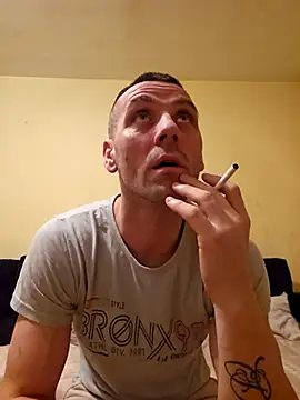 Snapshot of Aian09 chatting on 23, 2, 2025 Aian09 online show from 23, 2, 2025