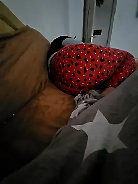 Snapshot of Aian09 chatting on 28, 9, 2025 Aian09 online show from 28, 9, 2025