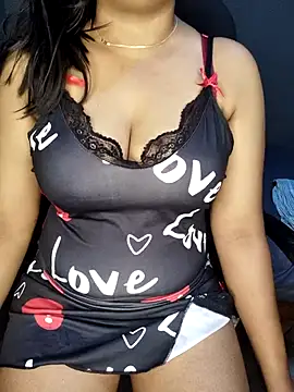 Snapshot of Loveshash1 chatting on 2, 10, 2025 Loveshash1 online show from 2, 10, 2025