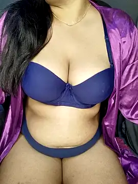 Snapshot of Loveshash1 chatting on 3, 6, 2026 Loveshash1 online show from 3, 6, 2026