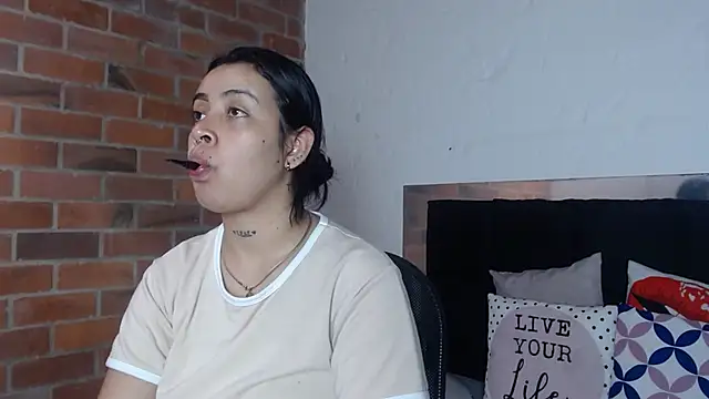 Snapshot of salome__hills1 chatting on 25, 11, 2025 salome hills1 online show from 25, 11, 2025