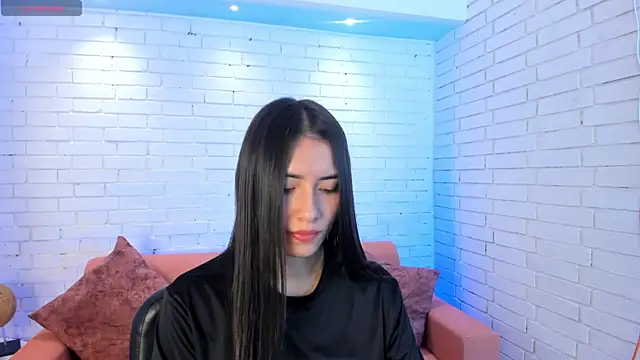 Snapshot of Emmaa_Robertss chatting on 22, 9, 2025 Emmaa Robertss online show from 22, 9, 2025