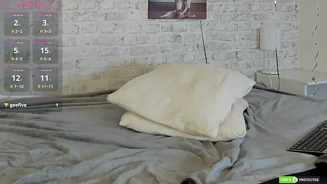 EmmaWarren online show from 27, 2, 2025