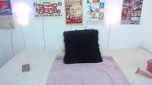 Snapshot of ari_rossee chatting on 9, 2, 2025 ari rossee online show from 9, 2, 2025