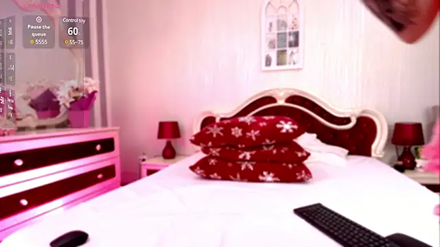 StacyLight online show from 9, 2, 2025