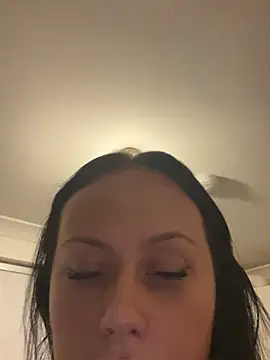 CurvyQueen2023 online show from 22, 12, 2025