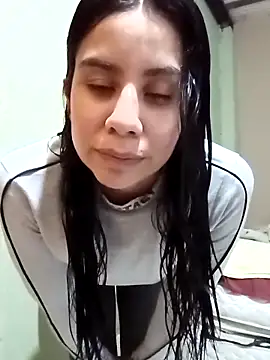 Michellluxo online show from 23, 4, 2026