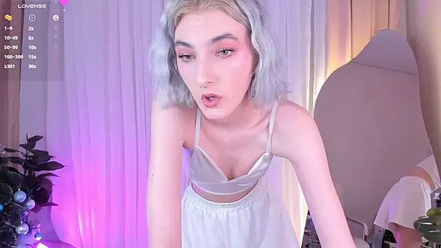 Mia Cheers online show from 15, 12, 2024