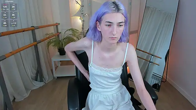 Mia Cheers online show from 12, 9, 2025