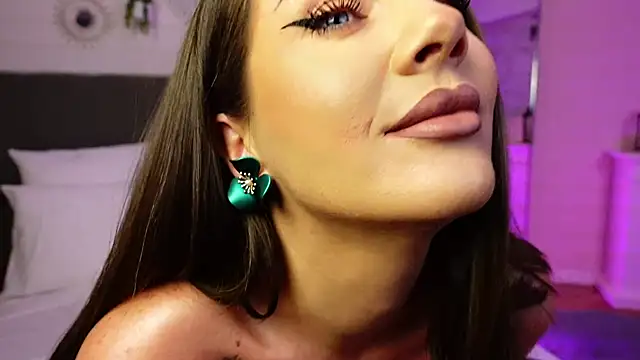 LinaReese online show from 11, 2, 2026