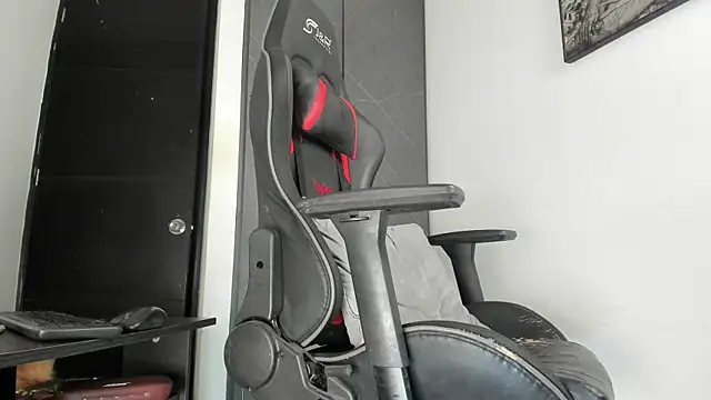 sergiio mesa27 online show from 11, 1, 2026