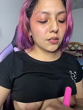 Snapshot of PurpleHaze17 chatting on 11, 12, 2024 PurpleHaze17 online show from 11, 12, 2024