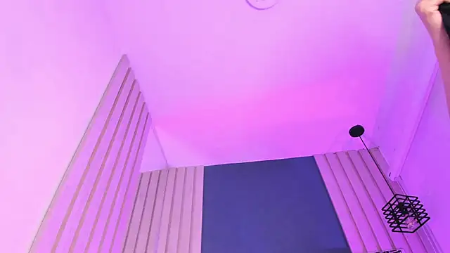 miel gomez online show from 12, 9, 2025