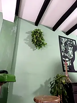 thirstymoonxx online show from 18, 2, 2026