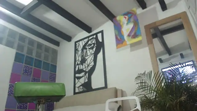 Snapshot of thirstymoonxx chatting on 27, 5, 2026 thirstymoonxx online show from 27, 5, 2026