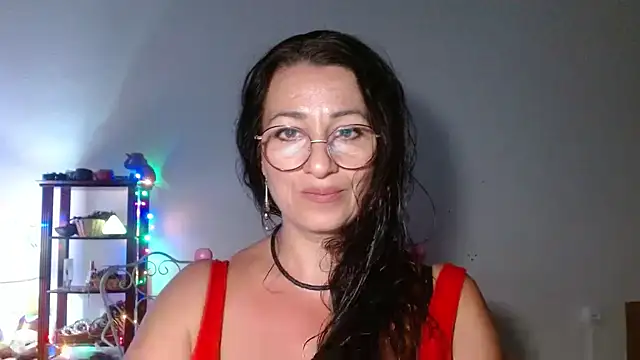 Snapshot of KeisyNeonX chatting on 21, 10, 2025 KeisyNeonX online show from 21, 10, 2025