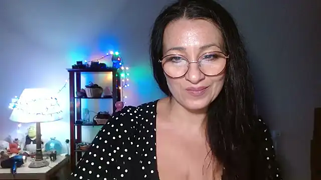 Snapshot of KeisyNeonX chatting on 20, 11, 2025 KeisyNeonX online show from 20, 11, 2025