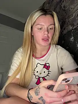 Snapshot of IrishTeenBarbie69 chatting on 5, 3, 2025 IrishTeenBarbie69 online show from 5, 3, 2025