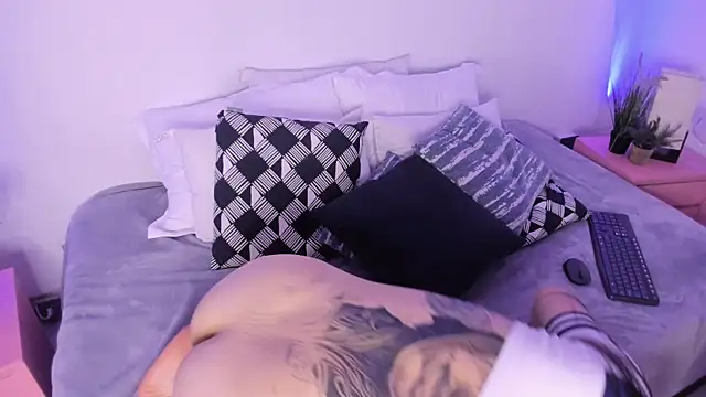 Grace Duppon online show from 10, 12, 2024