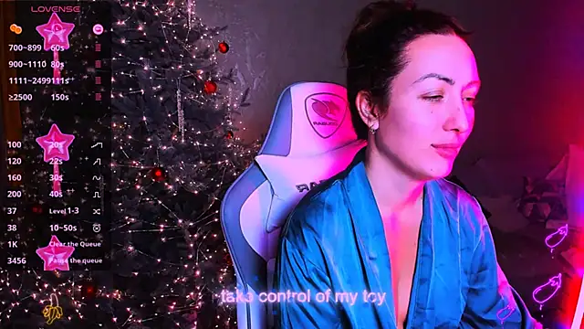 ReggieMeow online show from 11, 1, 2025