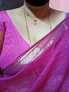 Snapshot of ananya956 chatting on 18, 3, 2026 ananya956 online show from 18, 3, 2026
