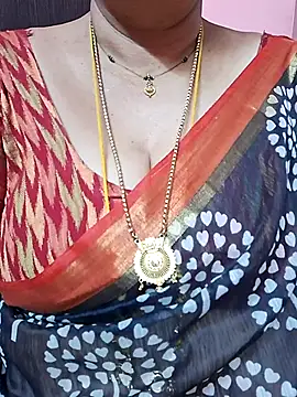 Snapshot of ananya956 chatting on 18, 4, 2026 ananya956 online show from 18, 4, 2026