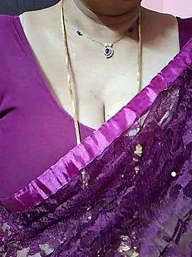 Snapshot of ananya956 chatting on 17, 5, 2026 ananya956 online show from 17, 5, 2026