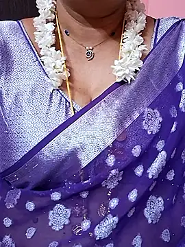 Snapshot of ananya956 chatting on 31, 5, 2026 ananya956 online show from 31, 5, 2026