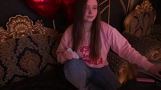 MagicPeachh  online show from 9, 2, 2026