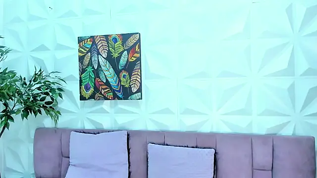 Victoria Coleman online show from 14, 2, 2025